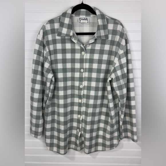 Teddi white & sage green plaid shirt. Size L. - Picture 1 of 6